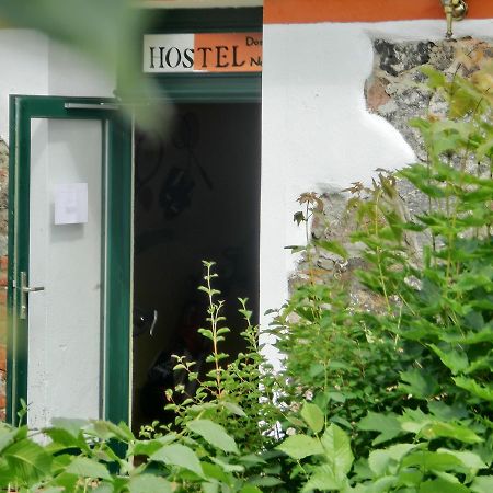 Domaene Neu Gaarz Hostel Exterior foto